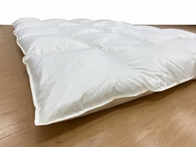 【スーパーTTC】軽量素材　羽毛掛け布団（シングル：150cm×210cm）【サンモト】 ｜ 羽毛ふとん 羽毛布団 掛けふとん ホワイトバックダウン85％