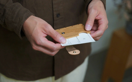 a card case　-木と革の名刺入れ-　【ナラ】