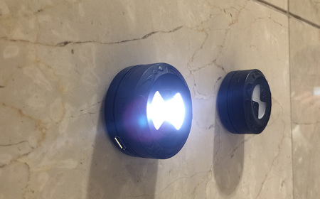 No.285 自然光の美顔ライト　LINDA