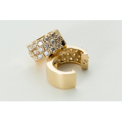 ふるさと納税 甲府市 【ジュエリーの街、山梨県甲府市】ダイヤ0.64ct K18ピアリング　LE358Y |  | 01