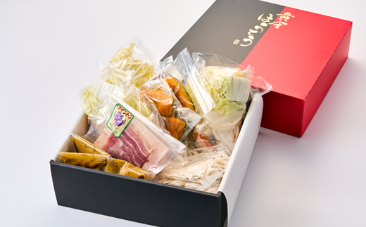 【ほうとう味比べ大会3連覇・殿堂入り】黄金ほうとうフルセット3人前(ほうとう蔵 歩成)【配送不可地域：離島・沖縄県】