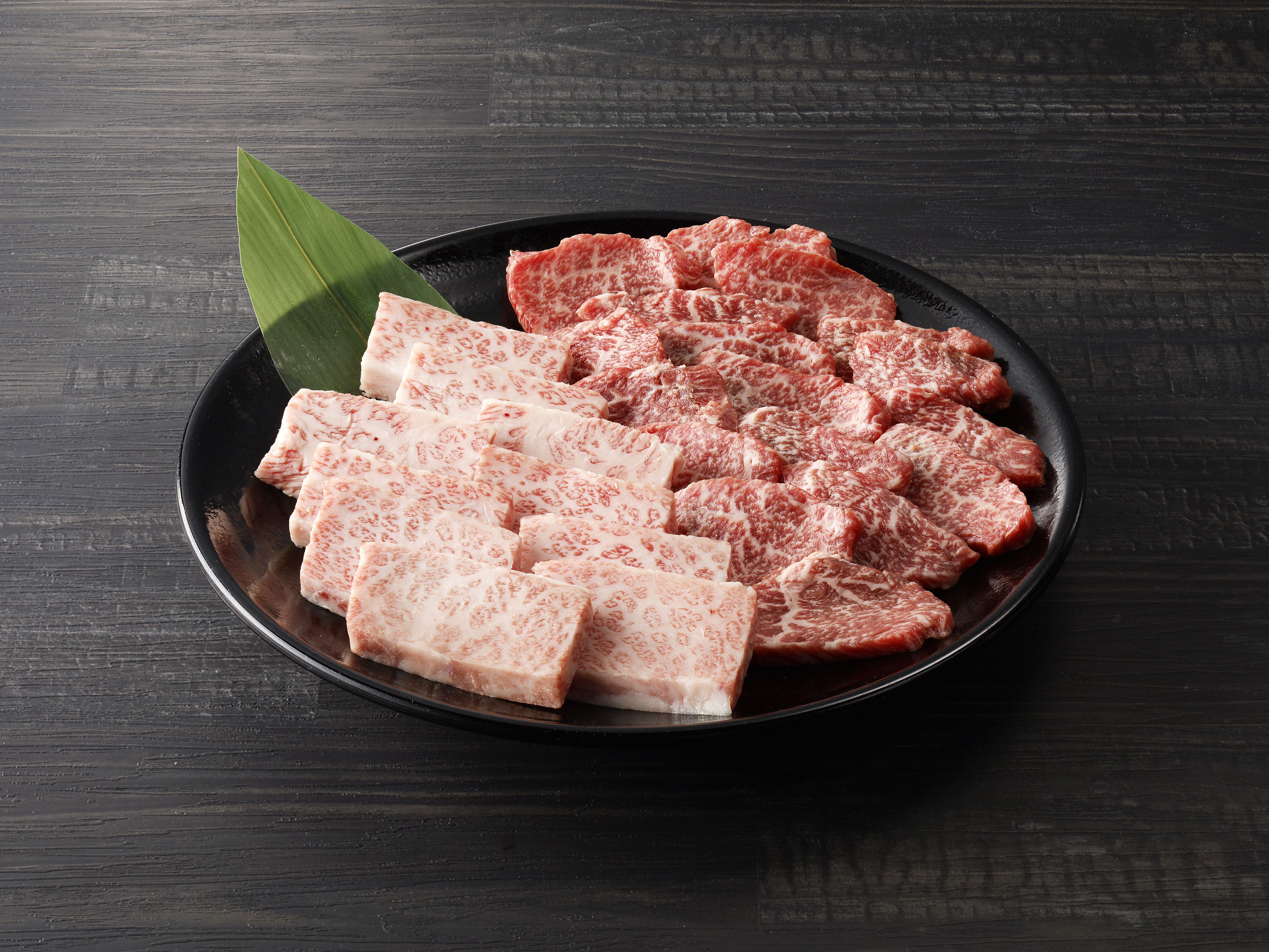 
                  【セット】【佐賀牛】カルビ（モモ、バラ） 焼肉用 400g
                