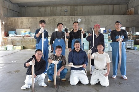 真鯛刺身 10枚×10P 冷凍 天然真鯛 鯛 たい 北風鮮魚 愛媛県 伊予市 | B400