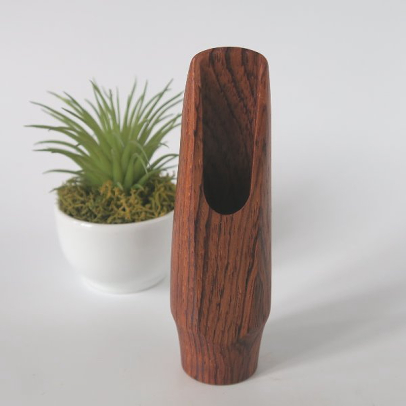 木製マウスピース（アルトサックス） ローズウッド 木製マウスピース アルトサックス 木製 木材 マウスピース アルト サックス 音の輪郭 ハッキリ 鳴性が高い 表面が美しい 強度が高い 温か味 サウンド クラシック JAZZ 製品保証 愛知県 小牧市 送料無料