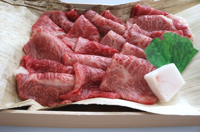 チルド 宇陀里牛 焼肉用 約350g ／ ふるさと納税 ふるさと 焼肉 牛肉 焼き肉用肉 ギフト お肉 バーベキュー BBQ キャンプ 黒毛和牛 お中元 暑中見舞い お土産 薄切り 切り落とし 正月 奈良県 宇陀市 光福久屋