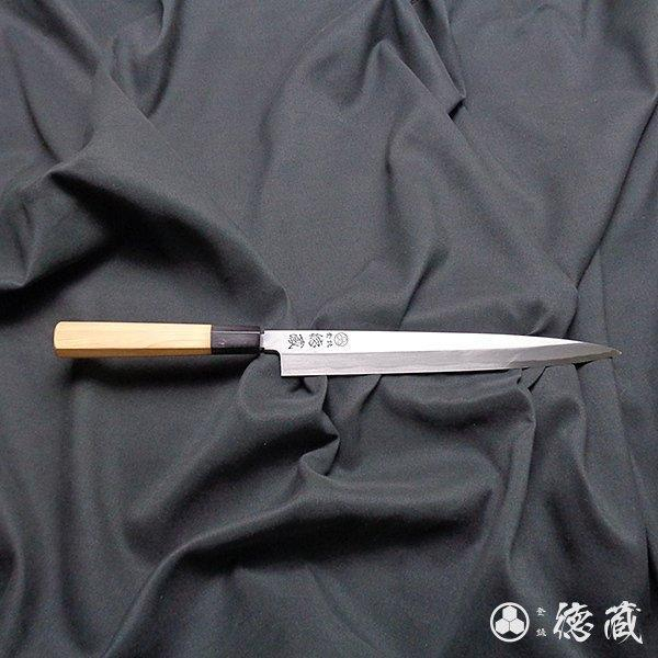 
            土佐打ち刃物 柳刃包丁 240mm 片刃 上白鋼 イチイ八角柄 徳蔵オリジナル 【27001】【グレイジア株式会社】 [ATAC082]　ほうちょう 料理 包丁 庖丁 職人 キッチン ナイフ 日用品 料理道具 高知
          