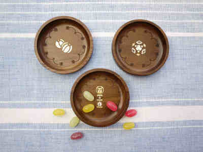 さぷりとれい 貝象嵌 岩手県 北上市 夢工房 B0437 小物入れ 豆皿 小皿 木工品 ハンドメイド 贈り物 ギフト プレゼント お祝い 記念品 雑貨 インテリア 岩手県 北上市 夢工房 かわいい 工芸品 置物 サプリトレイ