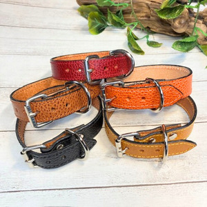 選べるサイズのイタリア本革の犬用首輪 (25mm幅) 小型/中型/大型　【ドラーロ】 犬用首輪 首輪 犬 ドラーロ Mサイズ黒色