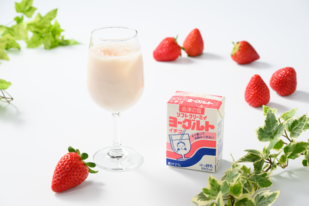 11-F　飲むヨーグルト ソフトクリーミィ いちご 180ml×24個 セット
