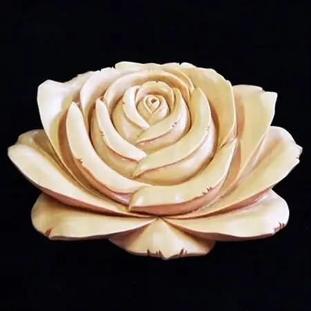 つげ細工 ブローチ(薔薇)　約8cm×6.5cm_装飾品・工芸品  アクセサリー _【1116498】