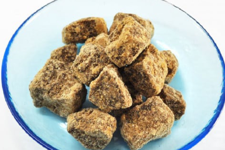 ニンニク 伊江島にんにく 黒糖漬け 150g 3個 セット [伊江島物産センター 沖縄県 伊江村 ie47bde210020] にんにく 瓶 小分け 黒砂糖