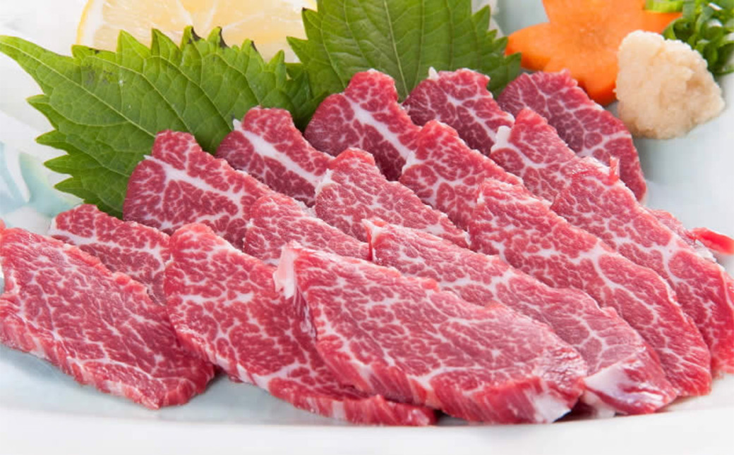 【3ヶ月定期便】【熊本と畜】馬刺し 貝の身 （カイノミ） 300g