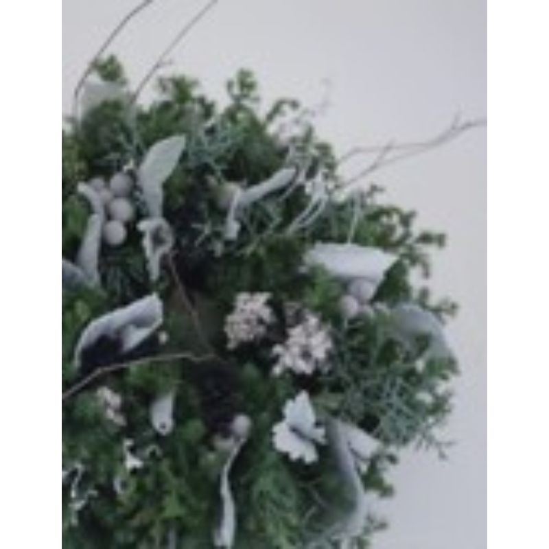 【ふるさと納税】クリスマスリース Lサイズ シルバーホワイト ※2023年11月8日～順次発送 植物 おしゃれ キレイ 癒し シック 針葉樹 白 ブラウン インテリア グリーンアイテム自宅 玄関 店舗 　お届け：2025年10月29日～11月15日まで