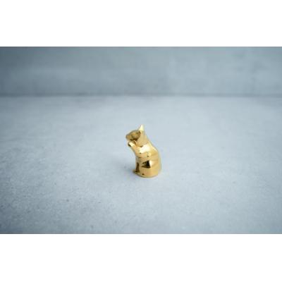 ふるさと納税 甲府市 18金の招き猫開運黄金の縁起置物 /イエローゴールド手のひらサイズオブジェ /K18-BC001 |  | 01