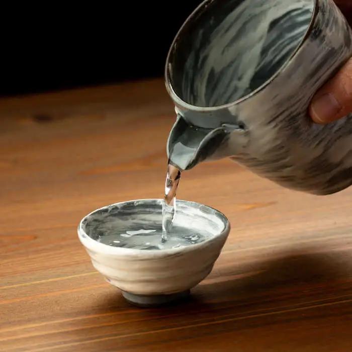 【定期便】 日本酒 虎之児 上撰 NBJ101 日本酒 全3回