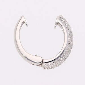 【ジュエリーの街、山梨県甲府市】ダイヤ0.72ct Pt900ピアリング　LE1132P