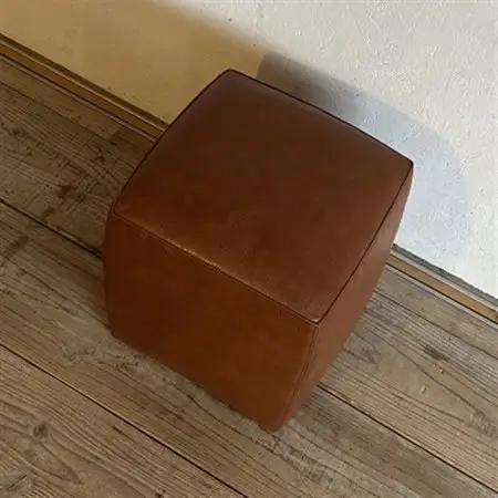 Dice Stool(ダイススツール)アンティーク ブラウン【SWOF】_雑貨・日用品 椅子・チェア・ソファ 家具・インテリア _【1553741】