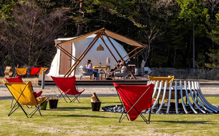 【スピード配送】根の上アウトドアパーク恵那 保古グランピングご利用券 ＜15,000円分＞/ グランピング アウトドア キャンプ 焚き火 チケット 根の上 高原 / 恵那市 / 国民宿舎恵那山荘[AU