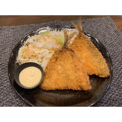 ふるさと納税 大磯町 【毎月定期便】国産あじフライ10枚(約800g)油で揚げるだけの簡単調理!〜神奈川県 大磯町〜全6回 |  | 01