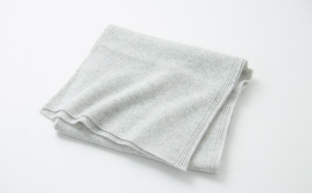 【UTOカシミヤ】天使のマフラー〈ライトグレー〉（UTO）　マフラー カシミヤ カシミア マフラー カシミヤ カシミア マフラー カシミヤ カシミア マフラー カシミヤ カシミア マフラー カシミヤ 