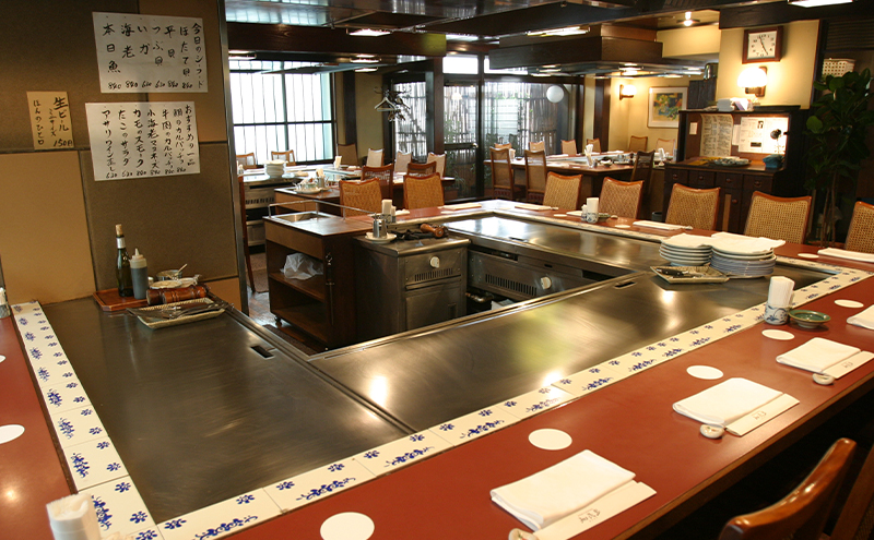 鉄板焼き 「知喜多」 スペシャルランチコース 2名様 お食事チケット 【有効期間 6カ月】 ペア お食事 食事券 チケット スペシャル ランチ 鉄板焼き 知喜多 東京都 大田区