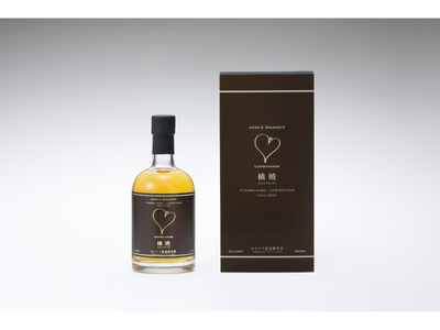 アップルブランデー　【3年熟成】LOVEVADOS檎暁 500ml 36%
