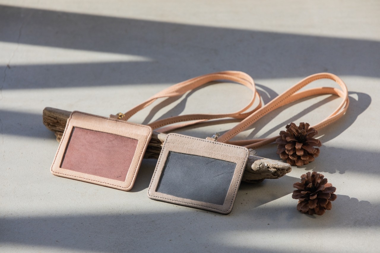 
            千葉県有害鳥獣捕獲協力隊　キョン革IDケース1個　　　　　　　　　　　　　　　　　　　　　　　　　　　　　　　　　　　　　　　　※こちらの返礼品では、希望する寄附金の使い道を、千葉県有害鳥獣捕獲協力隊支援隊員とみなさせていただきます。
          