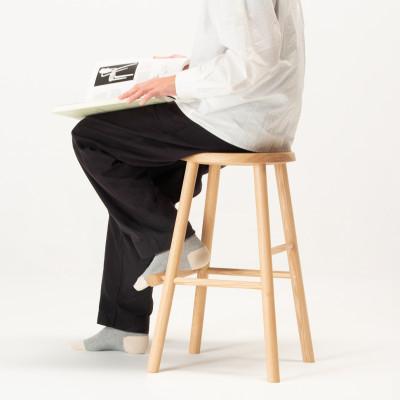 ふるさと納税 旭川市 【2025年3月中旬発送】旭川家具　WOWの【 log　(スツール)】　カラー:ブラック |  | 03