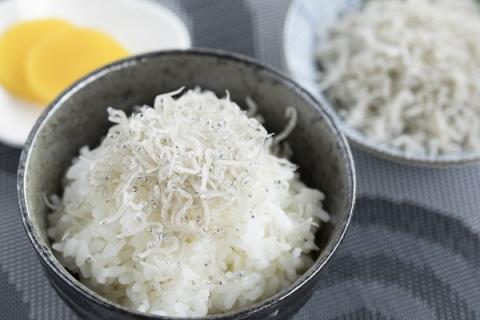 老舗網元　浜田のちりめん（400g×2個）