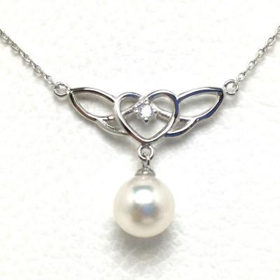 ふるさと納税 志摩市 老舗の真珠専門店・高品質 アコヤ真珠 ペンダント 7.5〜8.0ミリ シルバー・ハートウイング