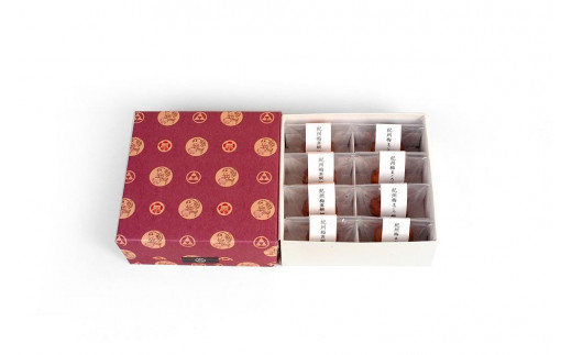 
                  紀州 梅真鯛梅・紀州梅まぐろ梅　詰合せ　八個入
                