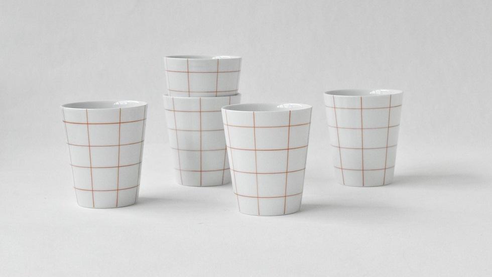 【AB569】【波佐見焼】es cup　チェック RD(M) 【西海陶器】5　42130