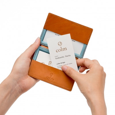 colmの名刺入れ ブラック「立体成型でつくった 好印象を与える独自の名刺入れ」