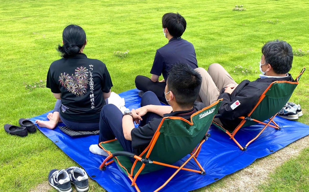 視野いっぱいに打ち上げられる花火を全身で感じてみよう！