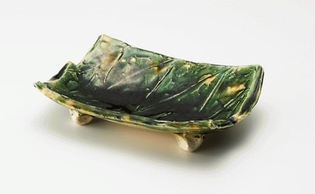 【 織部足付長皿 ×1枚 】 陶芸工房 季仙窯 ［ 陶芸 手びねり 手づくり 鉢 皿 料理 作品 岩手 陸前高田 ］RT642