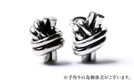 ロッソエブルー Knot pierce M シルバー 925 両耳用 結び スタッドピアス 岐阜市 / アフェクト[ANGT013]