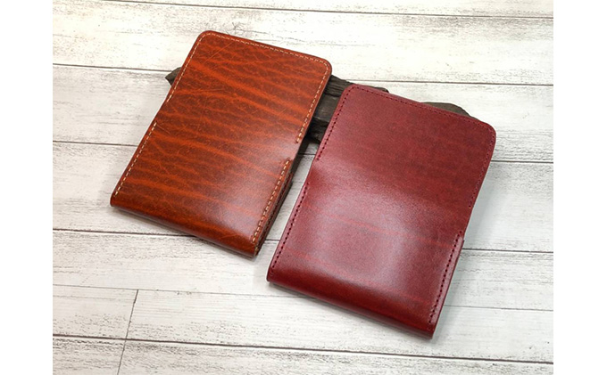 ルガトショルダー（牛革）のカードケース　ネイビー