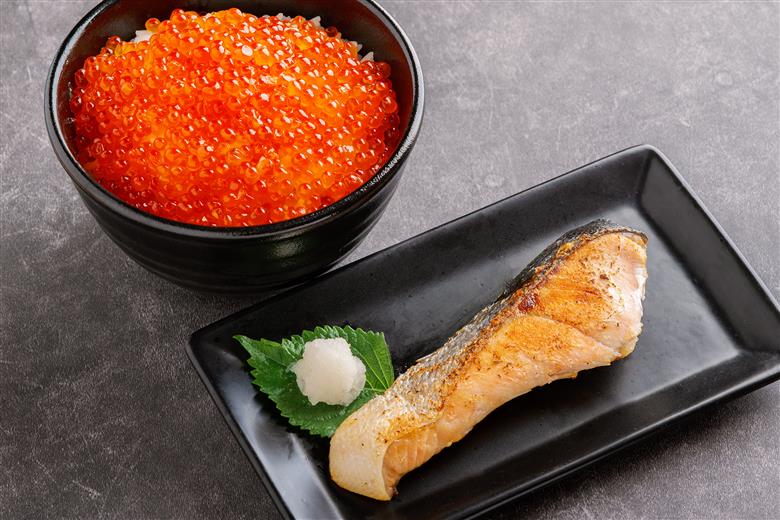 【先行予約】網走産 秋鮭いくら 親子セット（2025年10月以降発送） ABBI003