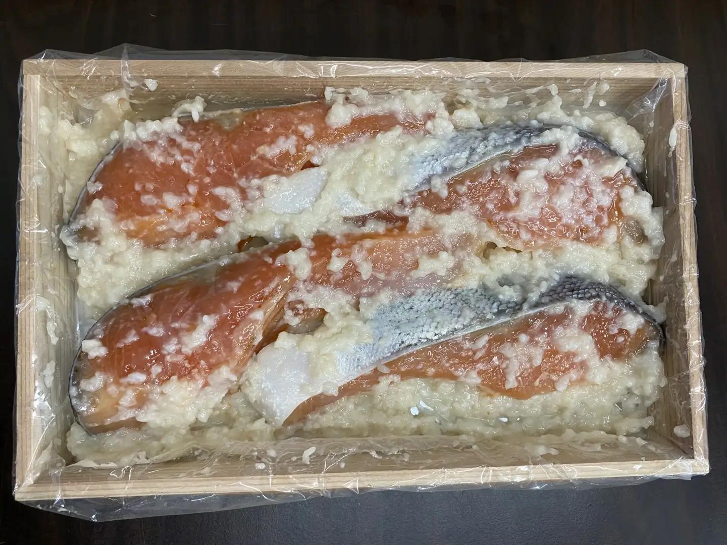 さけのこうじ漬け4切 | 鮭 こうじ漬け お取り寄せ グルメ おすすめ 人気 ご飯のお供 おかず 新潟県 五泉市 こうじ漬専門店 かさはら