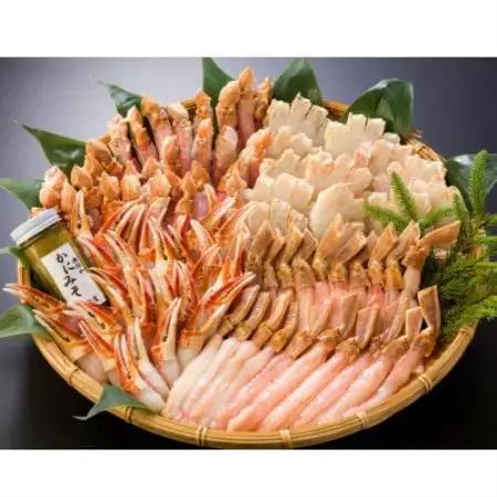 生冷凍 本ずわい蟹まるごとセット【かに味噌付き】【カット済】【配送不可地域：離島】【1735777】