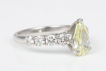 【ふるなび限定】【一点もの】ダイヤモンド（1.015ct）プラチナリング　R129　K06152-H　FN-Limited-SP