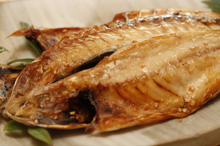 グルメ大賞受賞【無添加・無着色】唐津産 旬の定番 干物セット 唐津産 旬サバ干物 旬サバみりん 旬アジみりん 金時鯛一夜干し(旬の白身魚干物) 呼子イカ スルメイカ一夜干し トロあじ開き 6種8尾 海