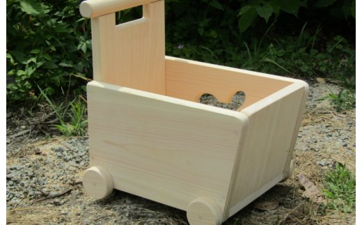 手作り木製 吉野の桧製 手押し車3型 片面透かし 099H2137