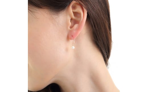 1026　K10YGあこや本真珠ピアス　マーキースフック  K10　イエローゴールド　あこや真珠あこや真珠 ピアス　伊勢志摩　アクセサリー　ジュエリー　フォーマル　カジュアル　ギフト　伊勢市　１０金　