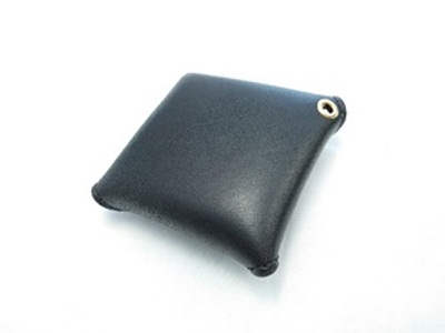 本革 栃木 レザー使用 スクエア型コインケース　SNAKERオリジナルホック付　ブラック 【本革】