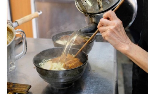 「玉家 豊崎店」の沖縄そば詰め合わせ8食セット｜沖縄そば そば 沖縄 おきなわ 麺 麺類 ソーキ 三枚肉 テビチ セット 玉家豊崎店 沖縄県 豊見城市 人気 送料無料(AA003-2)