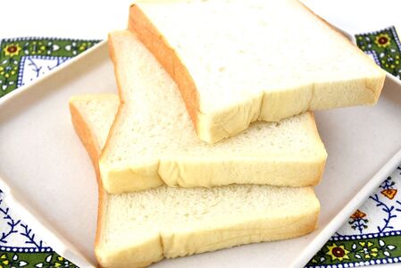 【定期便】中田パン 能登ミルクパン セット×全3回（食パン・チョコ食パン・デニッシュトースト・白パン） | パン ※北海道・青森・九州（福岡県を除く）・沖縄・離島への配送不可 ※2024年5月上旬頃よ