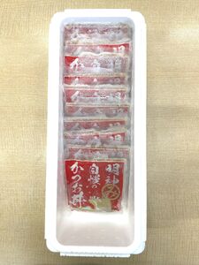 明神水産 かつお丼 10袋 セット J-10 ［1634］