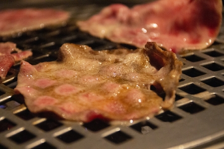 薄切り牛タン(にんにく醤油ダレ) 焼肉_OS302-0003