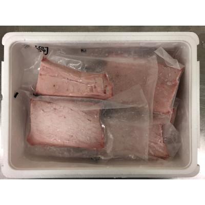 ふるさと納税 由良町  和歌山県串本産　本マグロ(養殖)トロ&赤身セット　1.35kg(冷凍) |  | 01